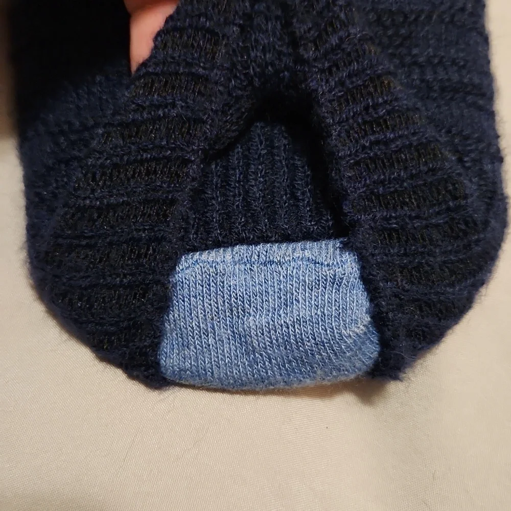 [No Boundaries] Horizontal Stitch Leg Warmer